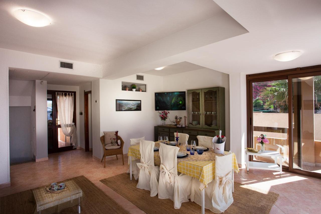 Villa Lucia Sul Mare Sant'Andrea  エクステリア 写真
