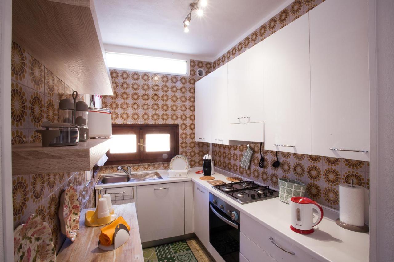 Villa Lucia Sul Mare Sant'Andrea  エクステリア 写真