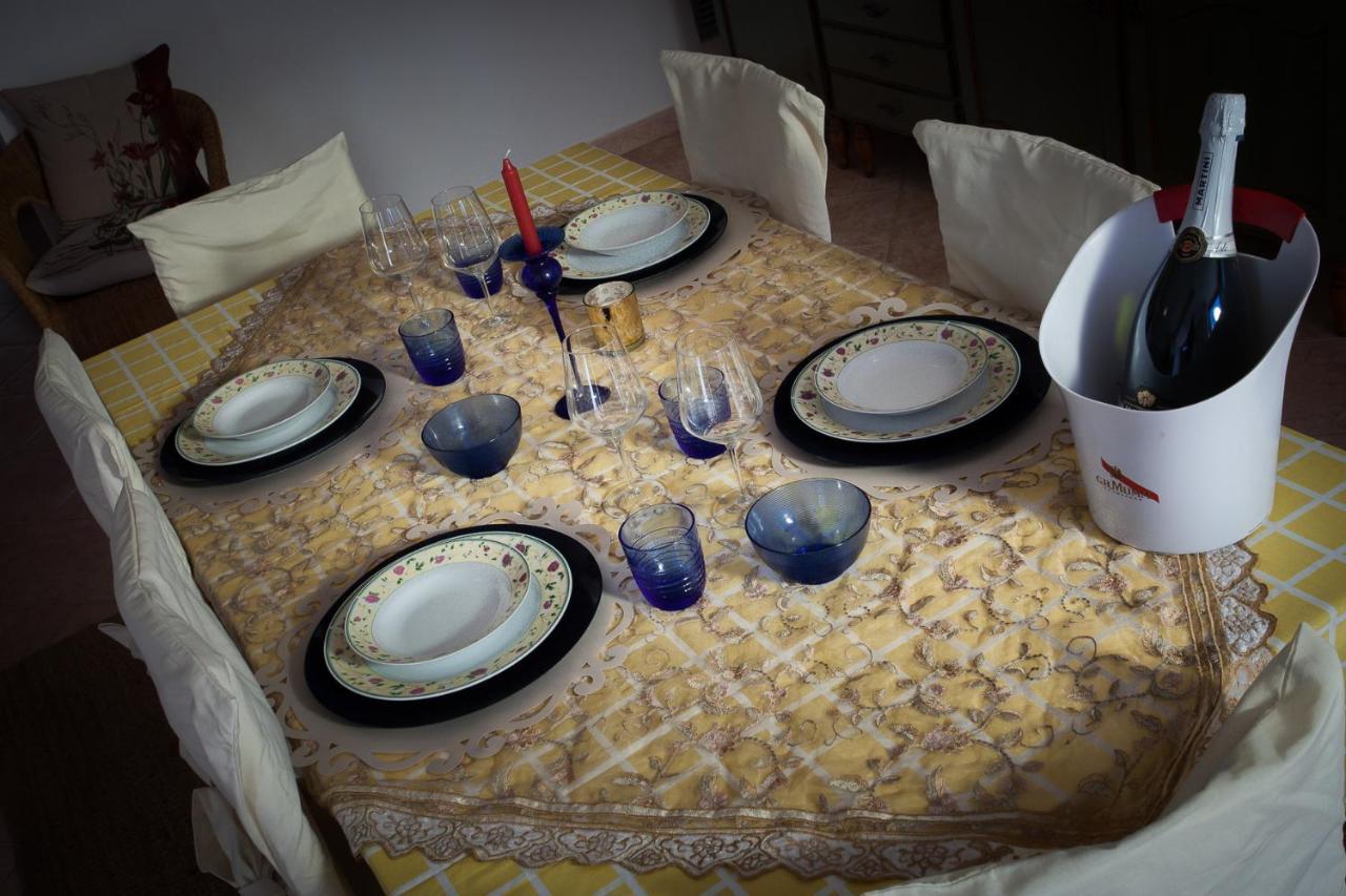 Villa Lucia Sul Mare Sant'Andrea  エクステリア 写真