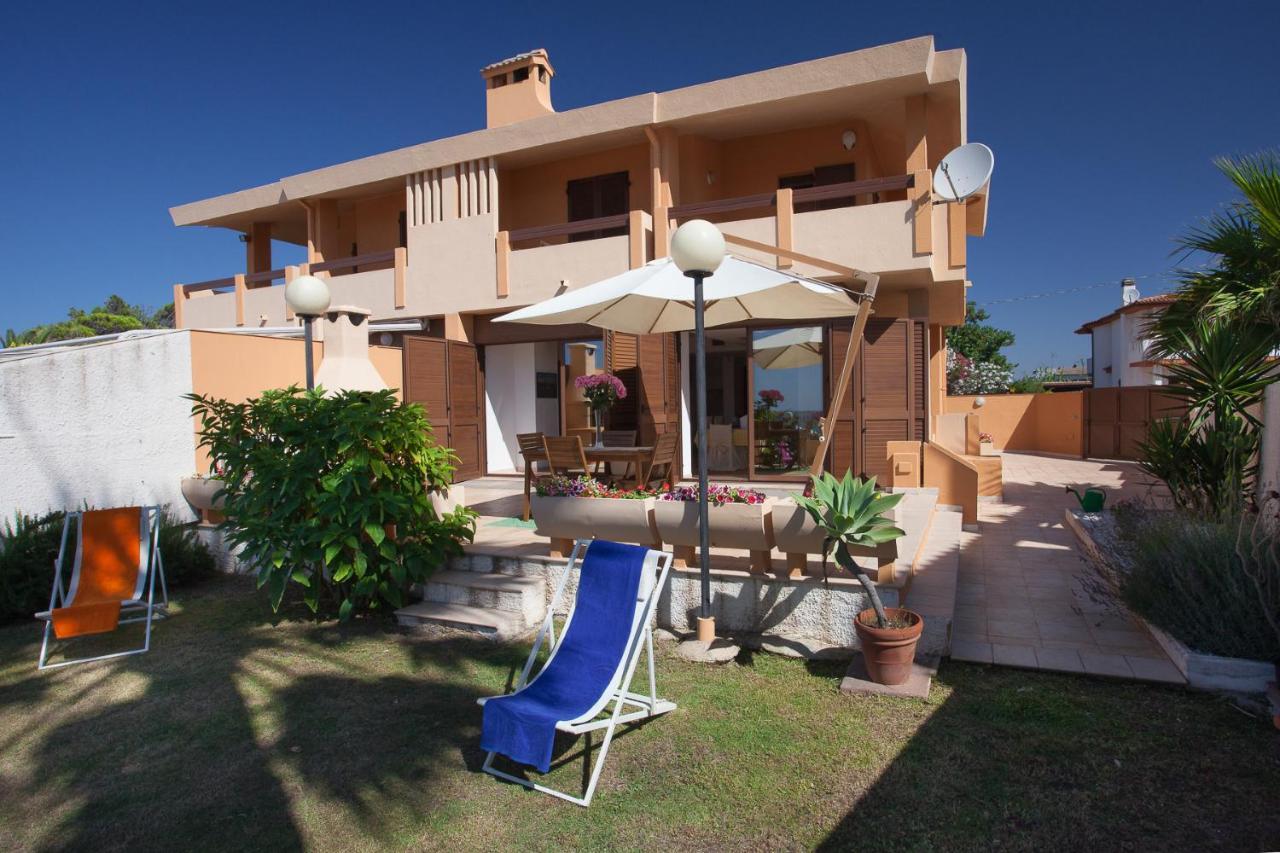 Villa Lucia Sul Mare Sant'Andrea  エクステリア 写真
